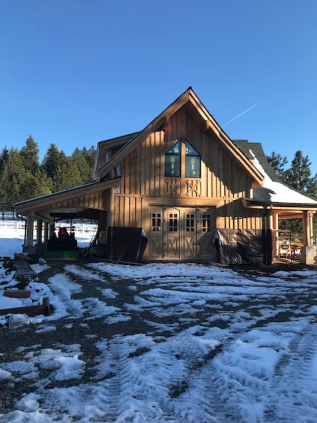 Deer Creek home with scenic view and porch
