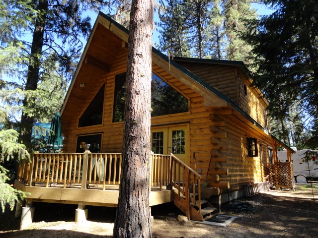 Evergreen home front porch with windows