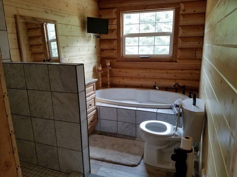Mountain Retreat complete home with full bath