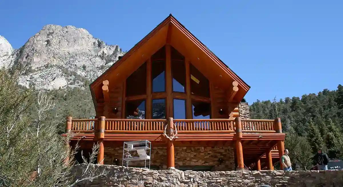 Benefits of Owning a Log Home Castle