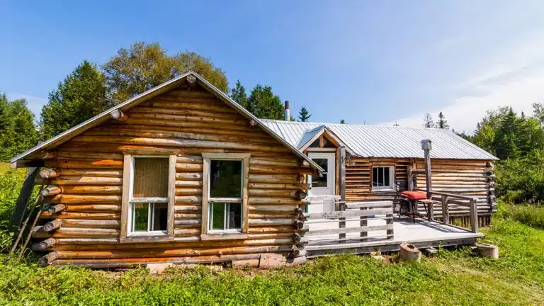 Insulated Log Cabins