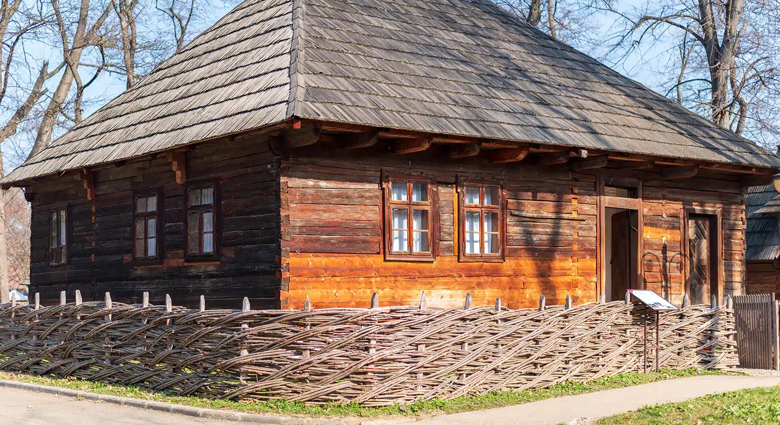 Types of Insulated Log Cabins