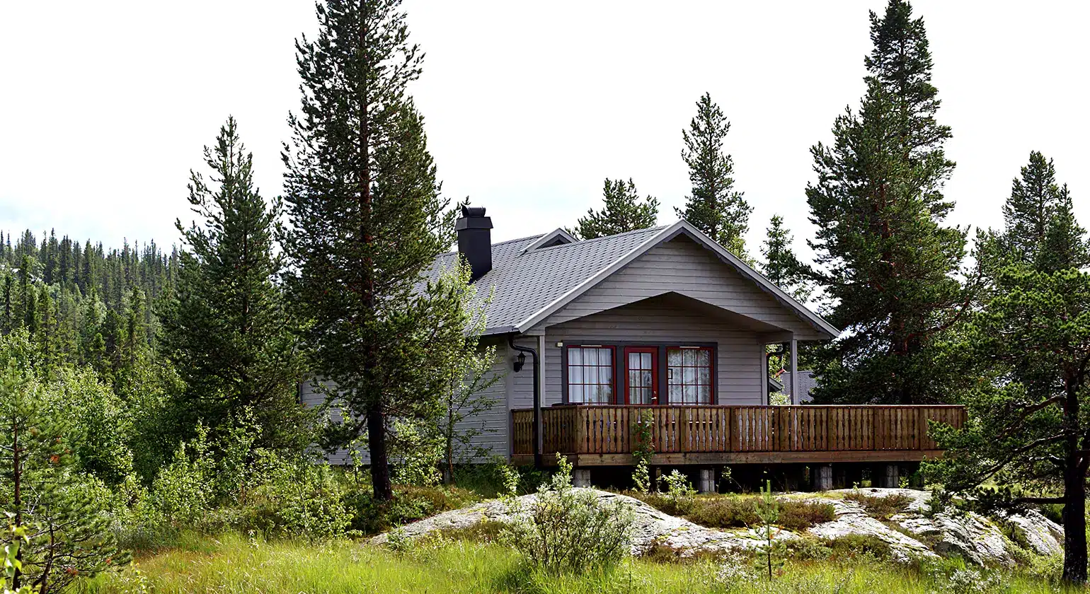 Contemporary Log Home Design Trends