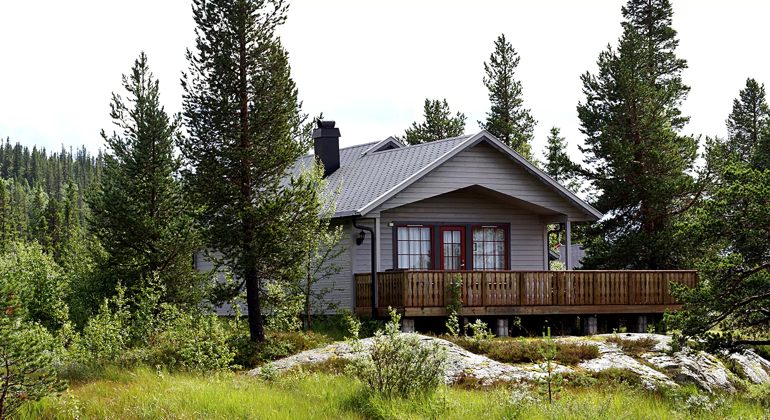 Top Reasons to Choose a White Log Cabin