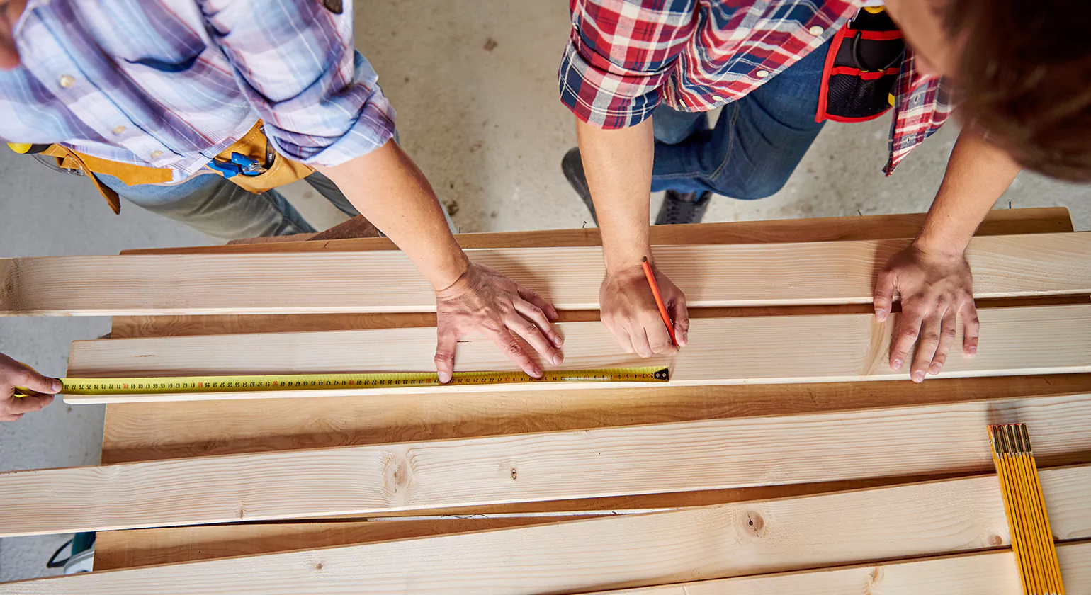 DIY vs. Professional Cabin Loft Plans