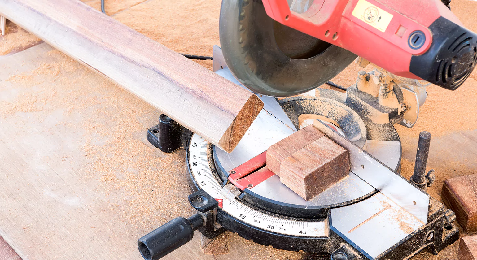 Advanced Timber Frame Tools for Expert Builders