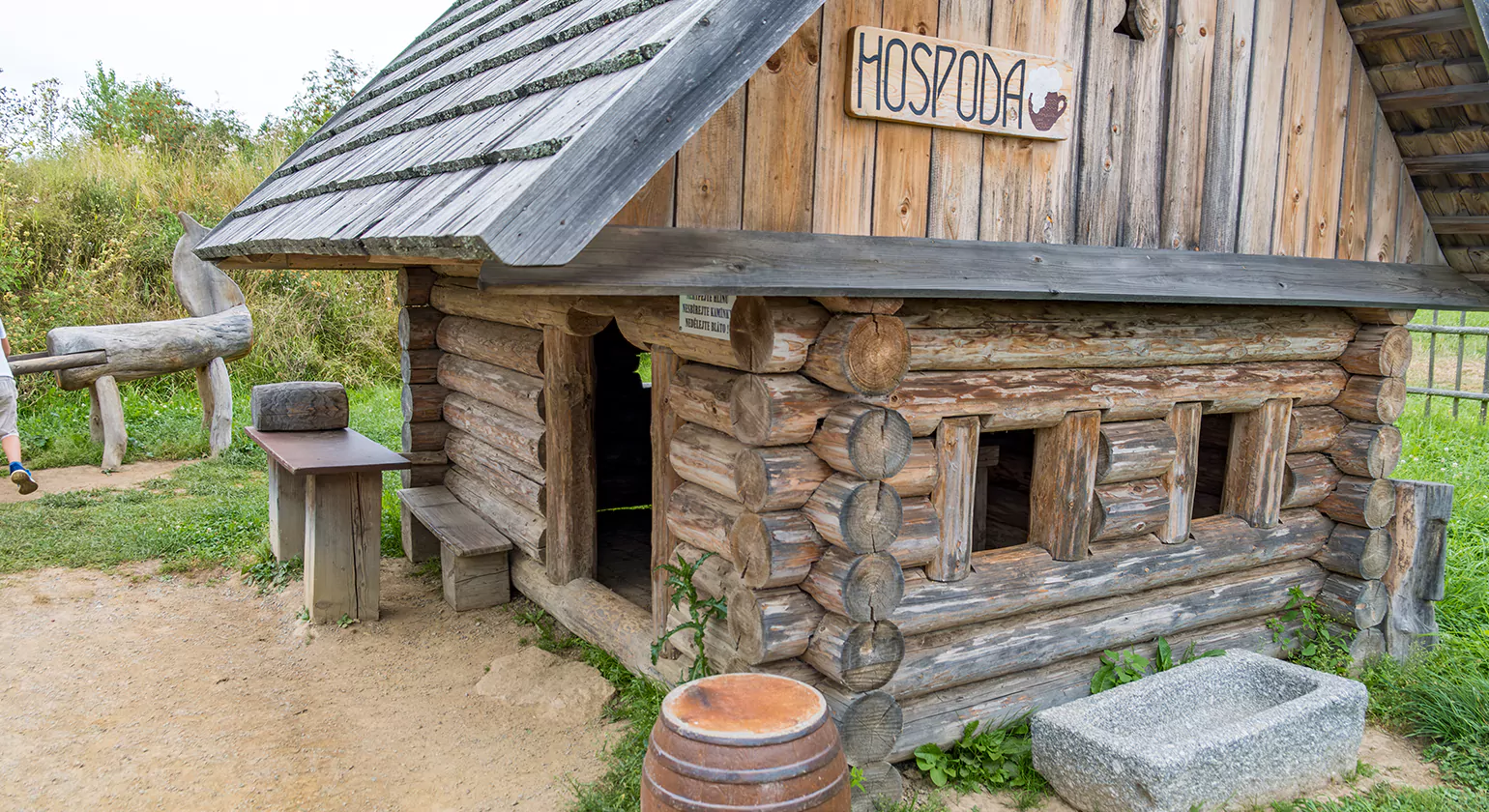 Types of Rustic House Designs