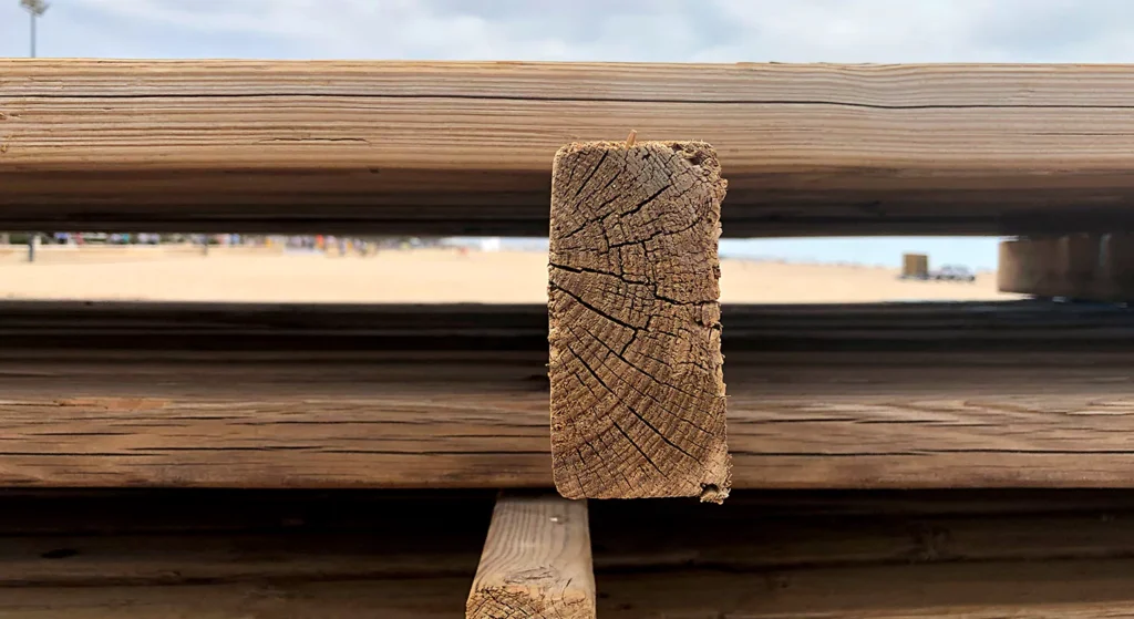 Comparison Table Wood Beam Types by Strength, Cost & Applications