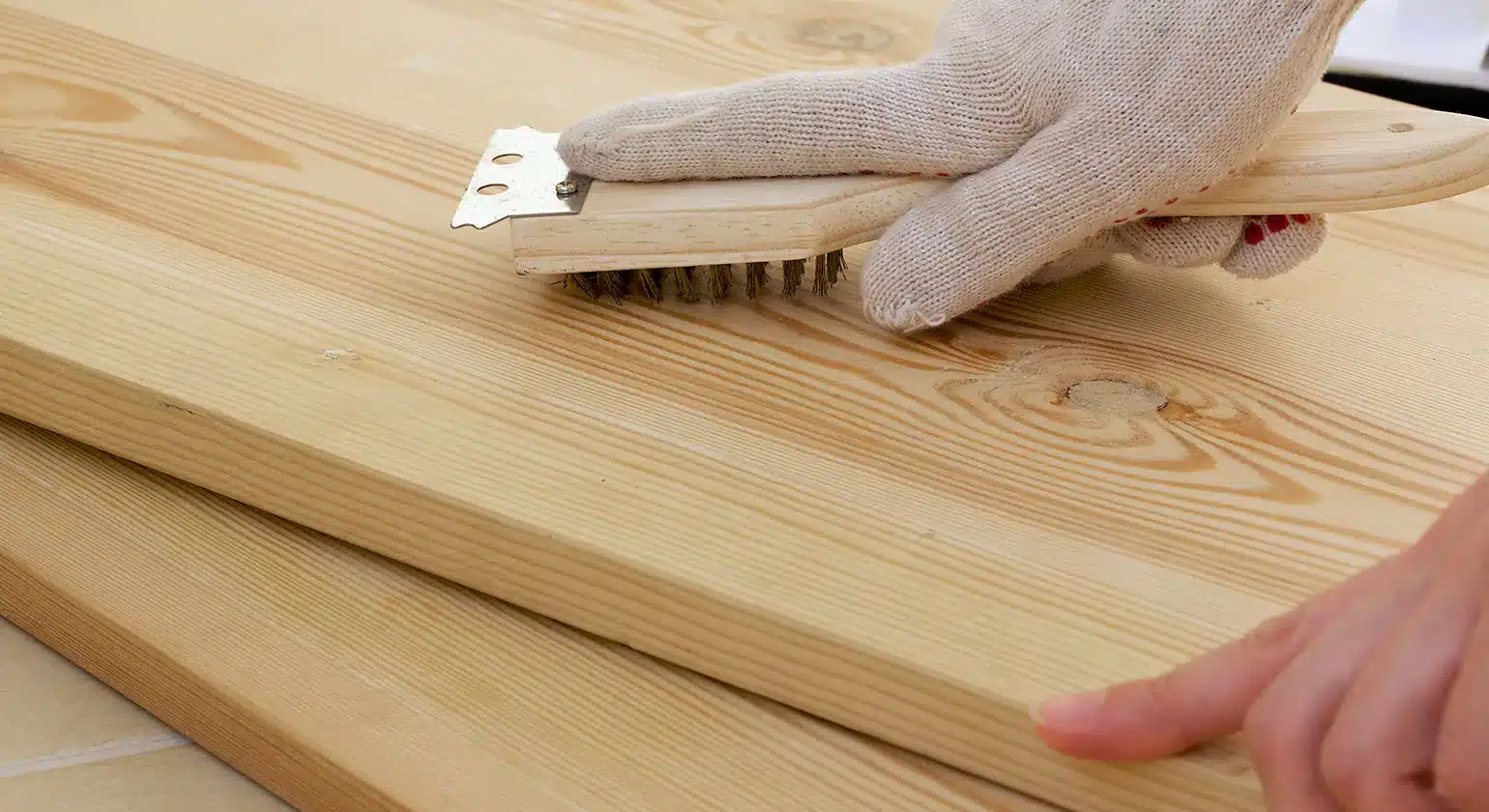 How to Protect and Maintain White Pine Wood