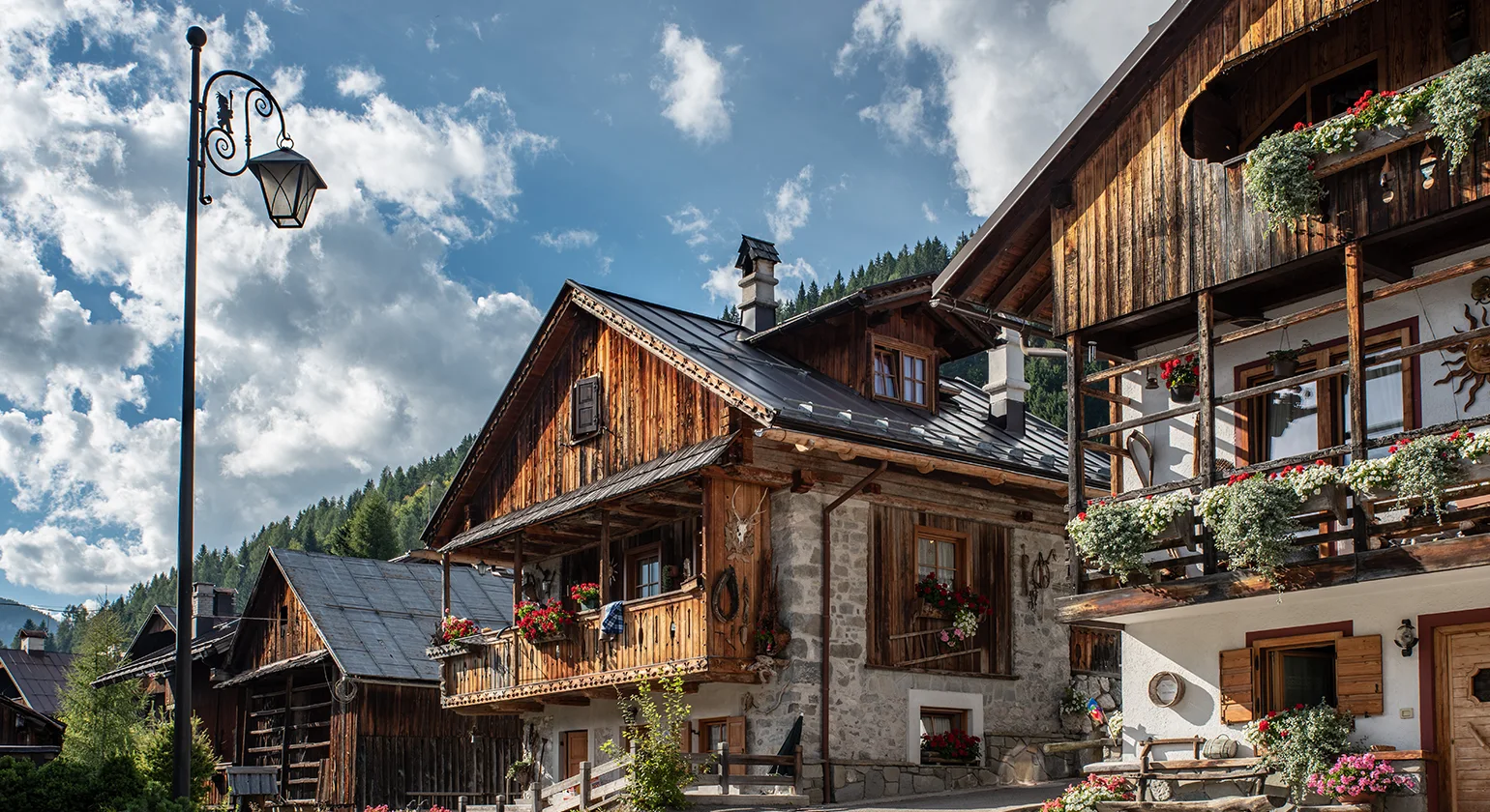 Best Locations & Use Cases for A Frame Homes copy