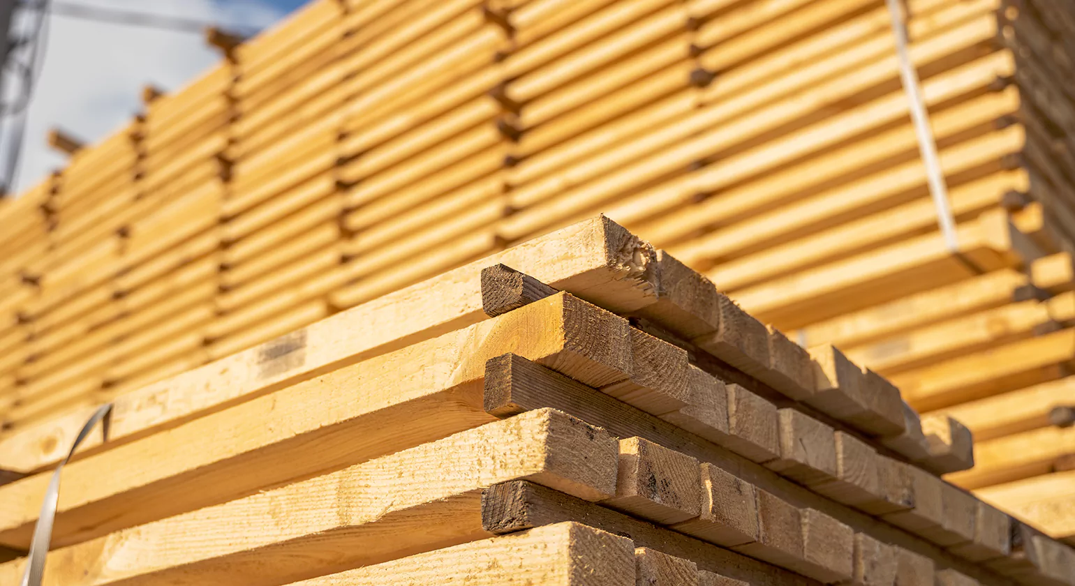 Cost of Pine Log Siding in 2025