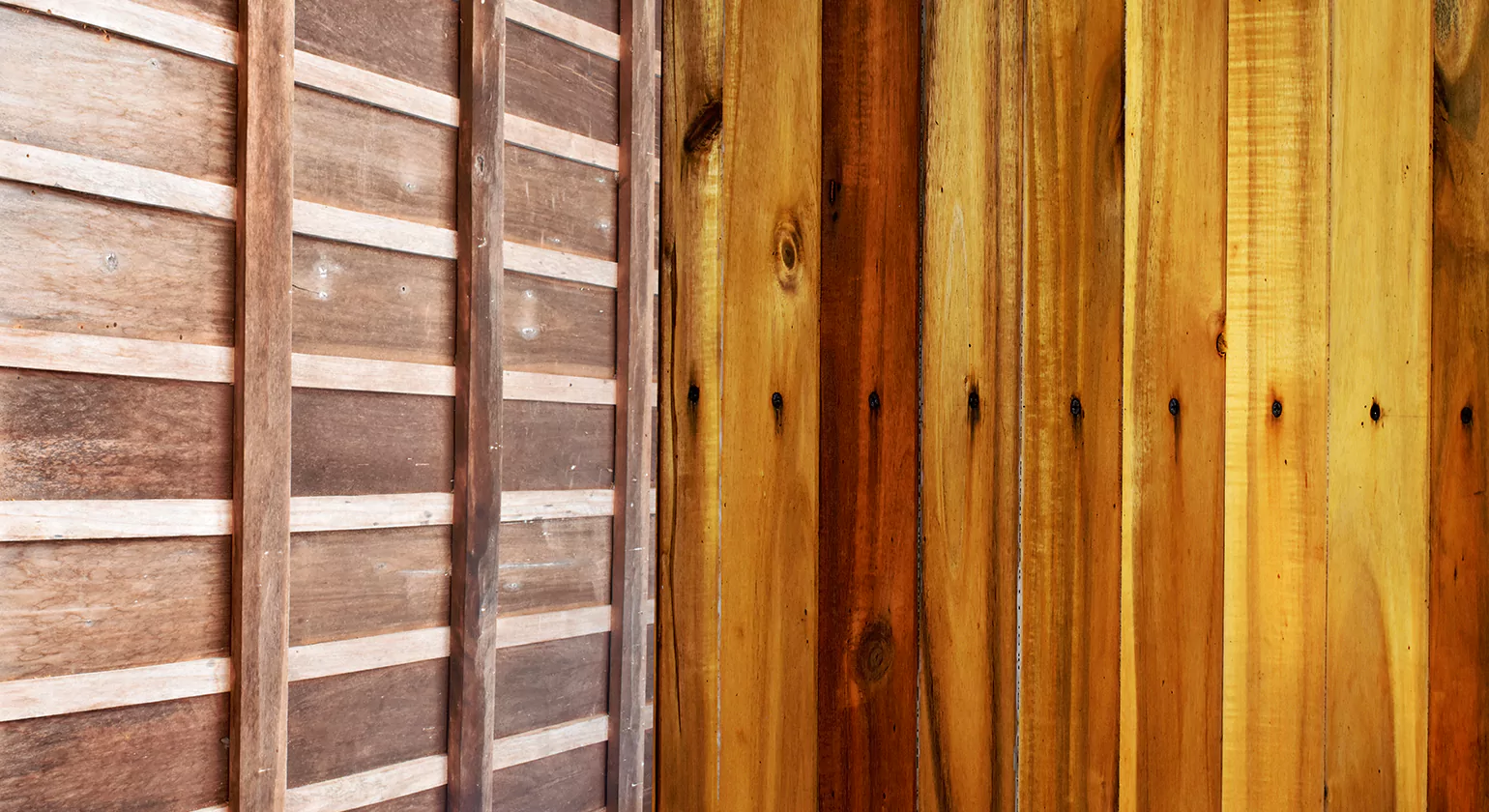 Pine Log Siding vs. Cedar and Other Wood Sidings